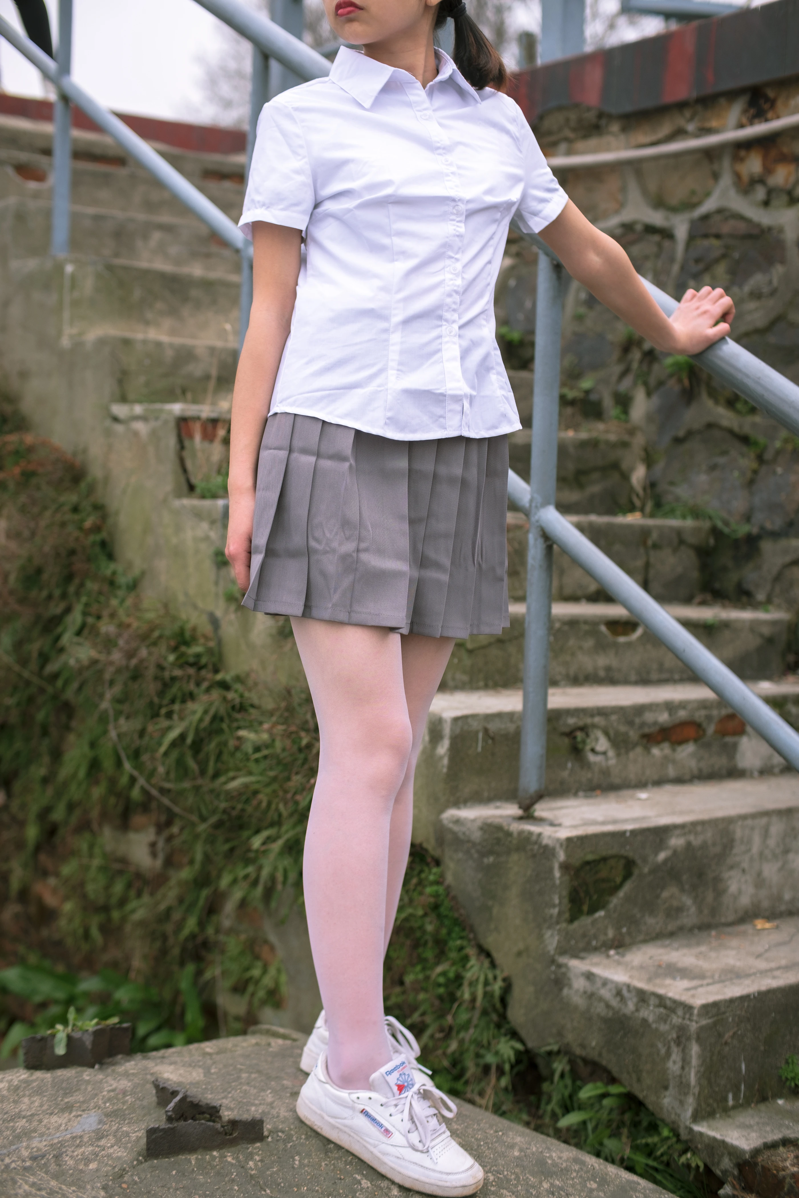 森萝财团 [BETA-014] 学生妹的外拍写真 [85P]插图3